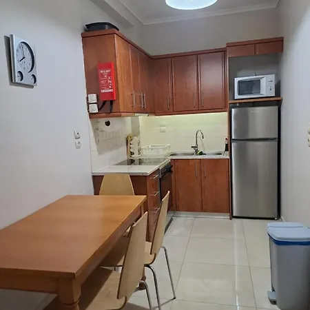 Nikolas House Apartment *